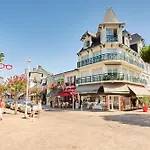 Pour 4 Personnes Au Coeur De